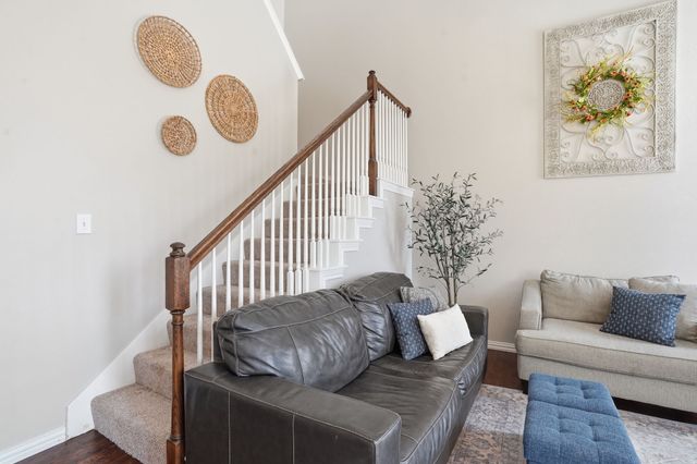 2316 Leafy Glen Court, Bedford, TX 76022