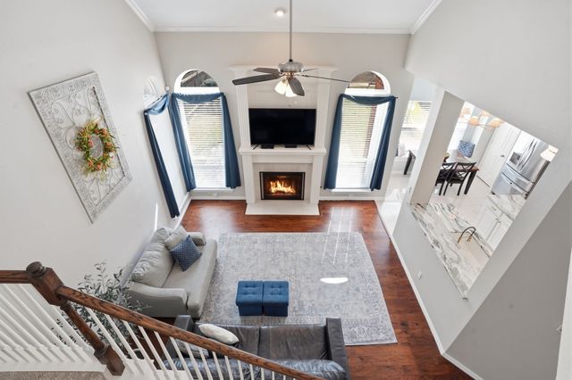 2316 Leafy Glen Court, Bedford, TX 76022