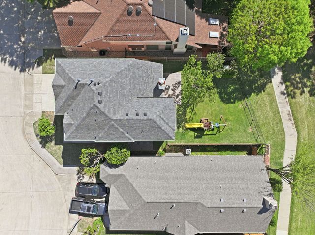 2316 Leafy Glen Court, Bedford, TX 76022