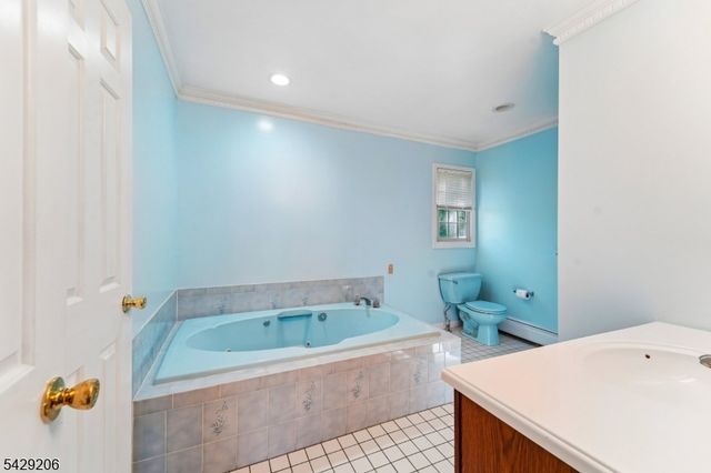 86 Timberline Dr, Wayne Twp., NJ 07470