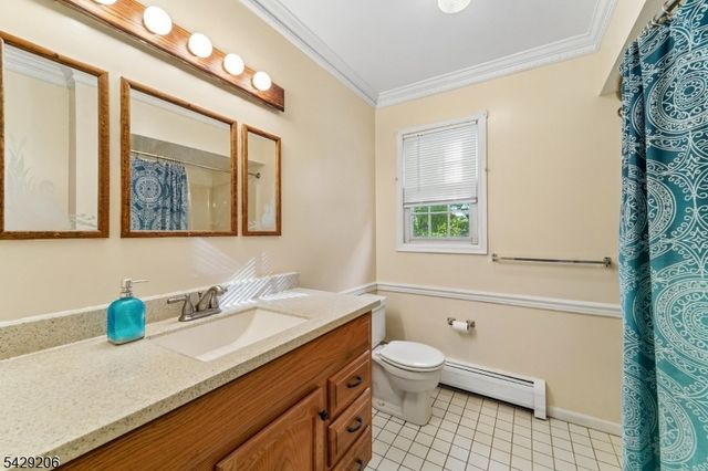 86 Timberline Dr, Wayne Twp., NJ 07470