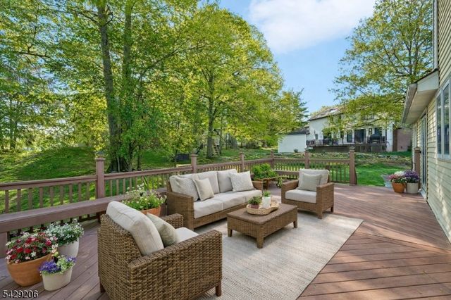 86 Timberline Dr, Wayne Twp., NJ 07470
