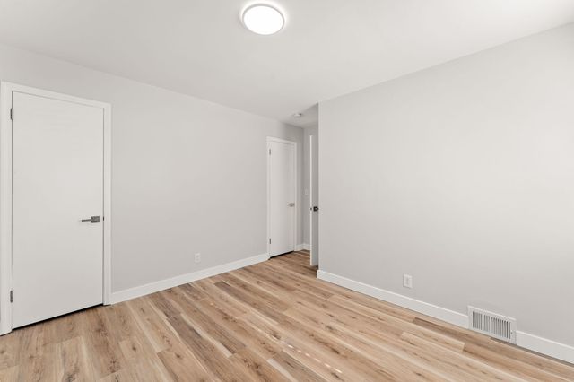 1401 Nevada Avenue S, Saint Louis Park, MN 55426