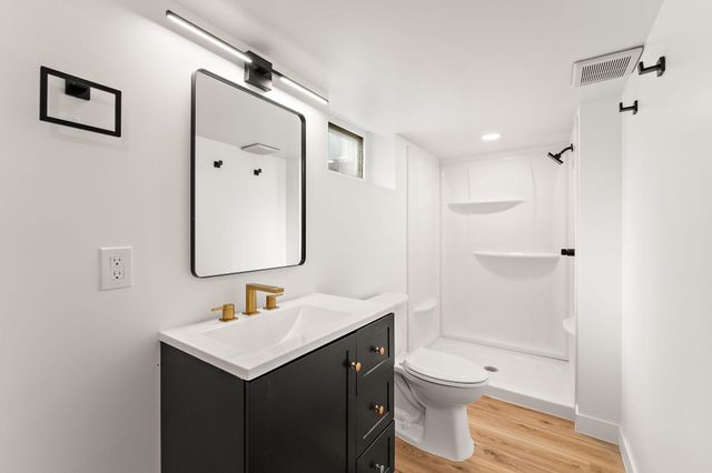 1401 Nevada Avenue S, Saint Louis Park, MN 55426