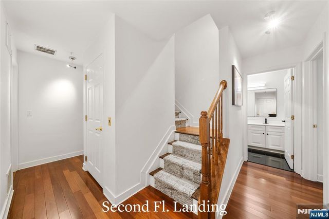 11 Lydia, West New York, NJ 07093