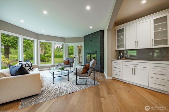 8784 Goshawk Road, Blaine, WA 98230