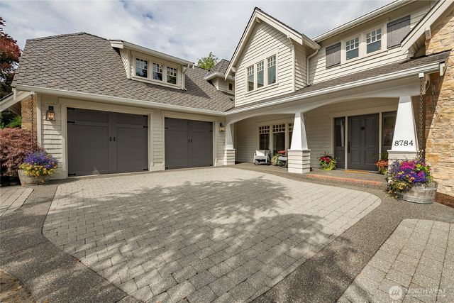 8784 Goshawk Road, Blaine, WA 98230