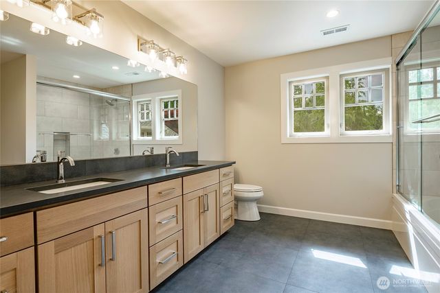8784 Goshawk Road, Blaine, WA 98230