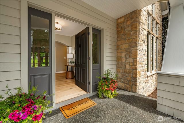 8784 Goshawk Road, Blaine, WA 98230