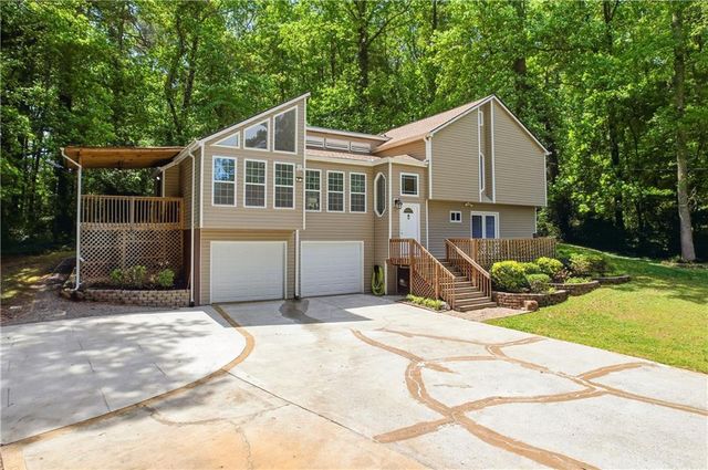 2383 Black Oak Drive, Marietta, GA 30066