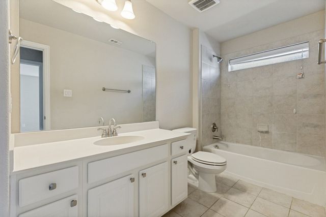 220 Black Alder Drive, Fort Worth, TX 76131