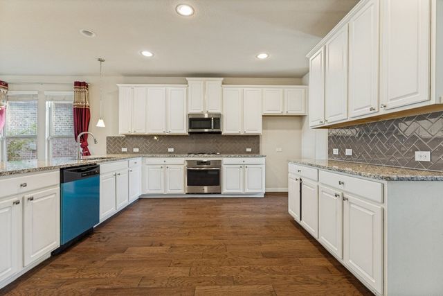 220 Black Alder Drive, Fort Worth, TX 76131