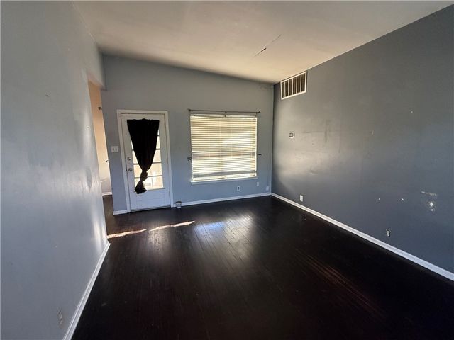 4709 Jarvis St, Corpus Christi, TX 78412