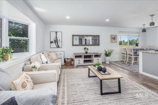 9412 W Wright St, Boise, ID 83709