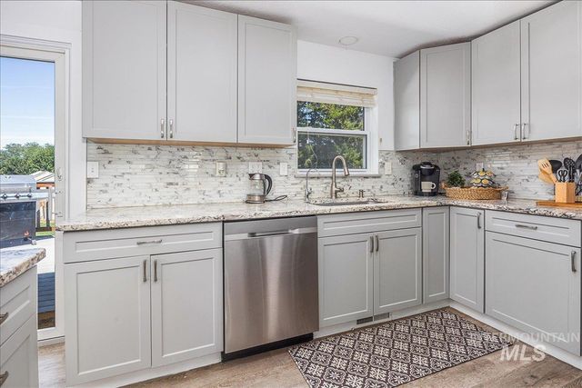 9412 W Wright St, Boise, ID 83709