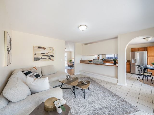 91-209 Ihee Place, Kapolei, HI 96707