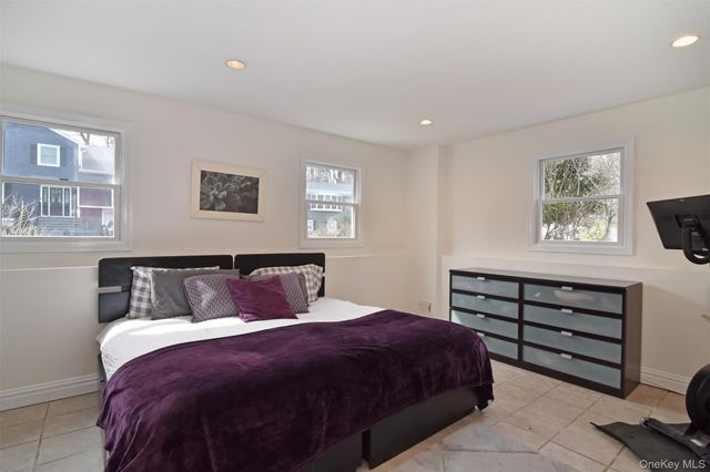 4 Willow Lane, Irvington, NY 10533