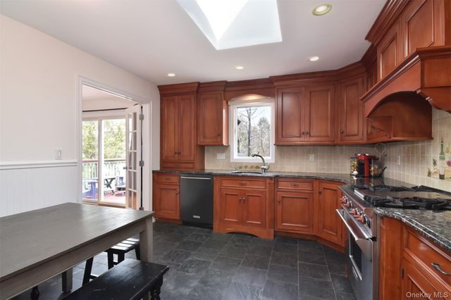 4 Willow Lane, Irvington, NY 10533