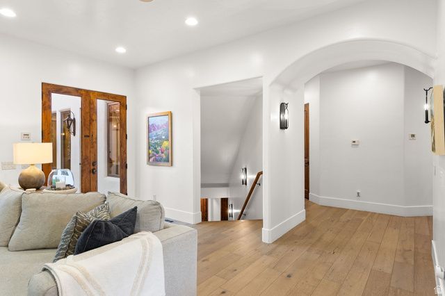 2334 LEDA LN, Santa Clara, UT 84765
