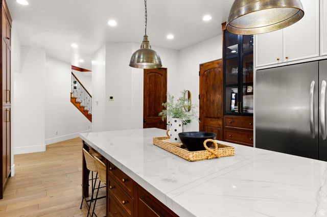 2334 LEDA LN, Santa Clara, UT 84765