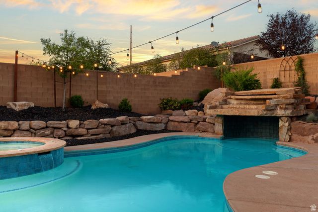 2334 LEDA LN, Santa Clara, UT 84765