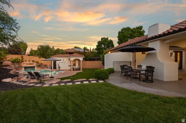 2334 LEDA LN, Santa Clara, UT 84765