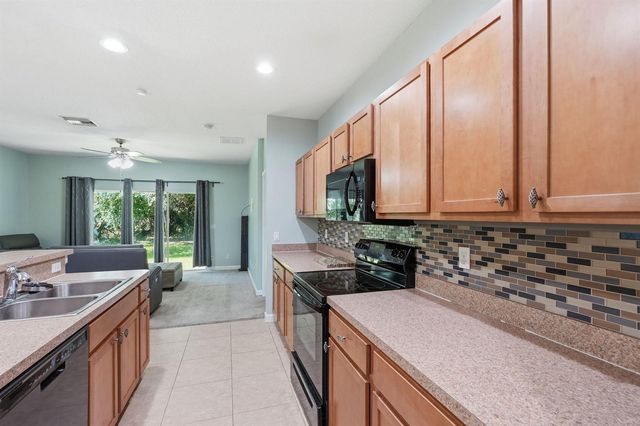 2551 Creekside Drive, Fort Pierce, FL 34981