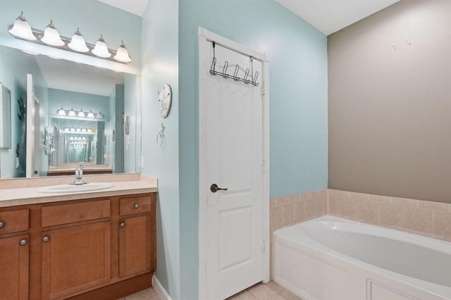 2551 Creekside Drive, Fort Pierce, FL 34981