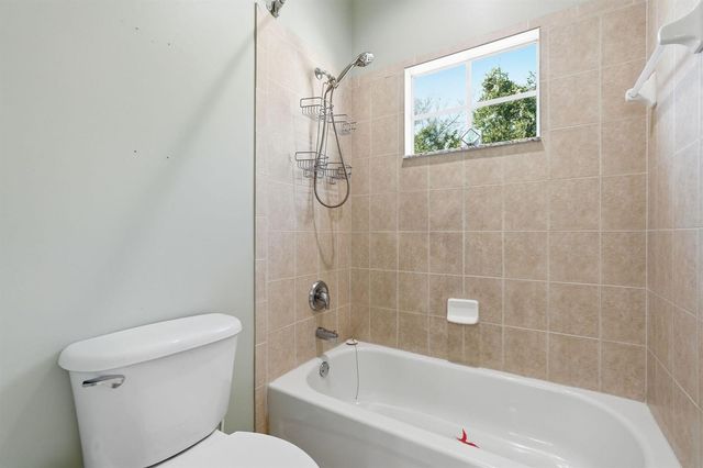2551 Creekside Drive, Fort Pierce, FL 34981