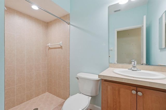 2551 Creekside Drive, Fort Pierce, FL 34981