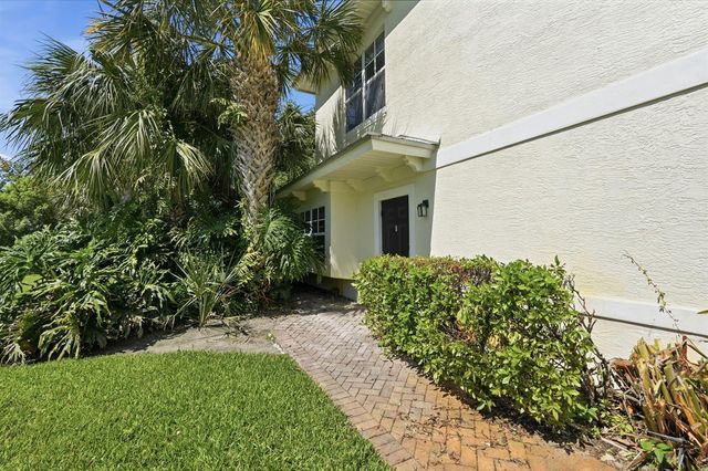 2551 Creekside Drive, Fort Pierce, FL 34981