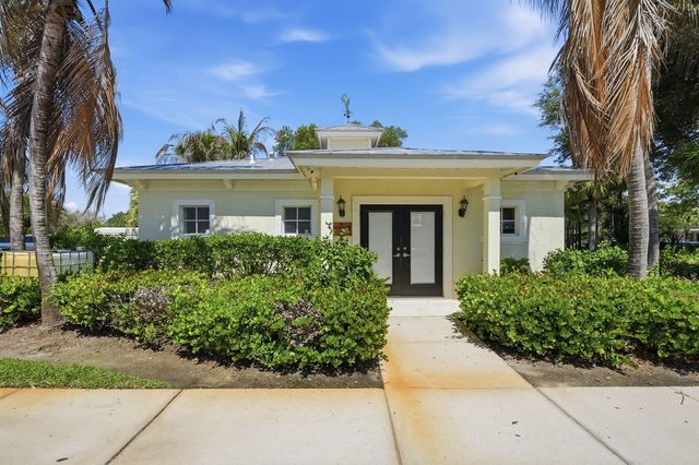 2551 Creekside Drive, Fort Pierce, FL 34981