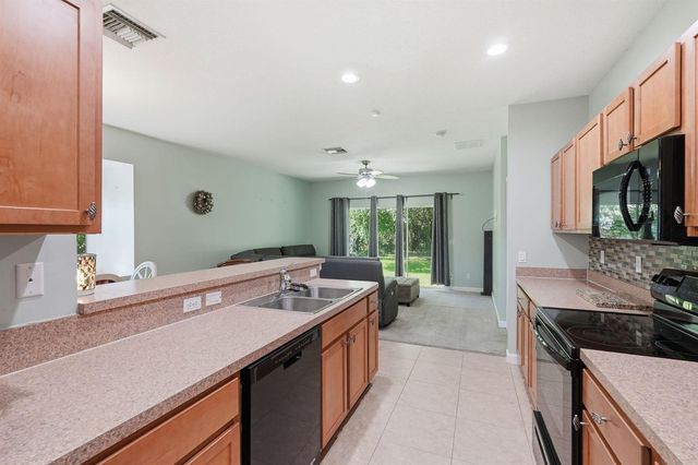 2551 Creekside Drive, Fort Pierce, FL 34981
