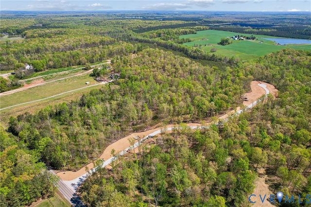 2586 Maidens Rd, Powhatan, VA 23139