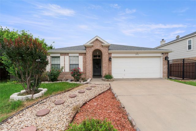 206 Shady Brook Drive, Arlington, TX 76002