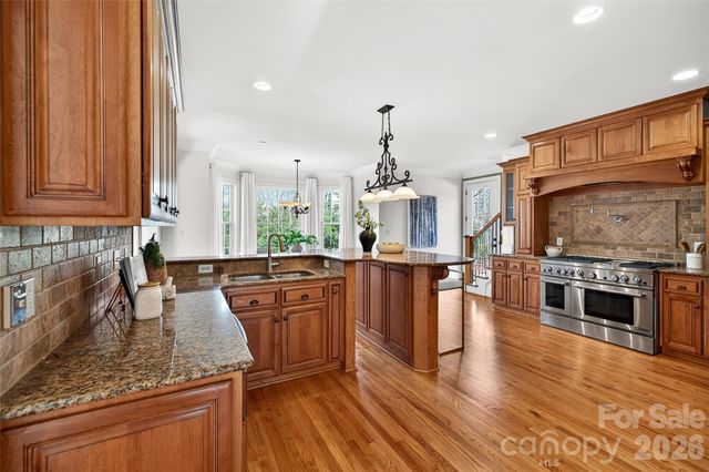 6565 Robin Hollow Drive, Mint Hill, NC 28227