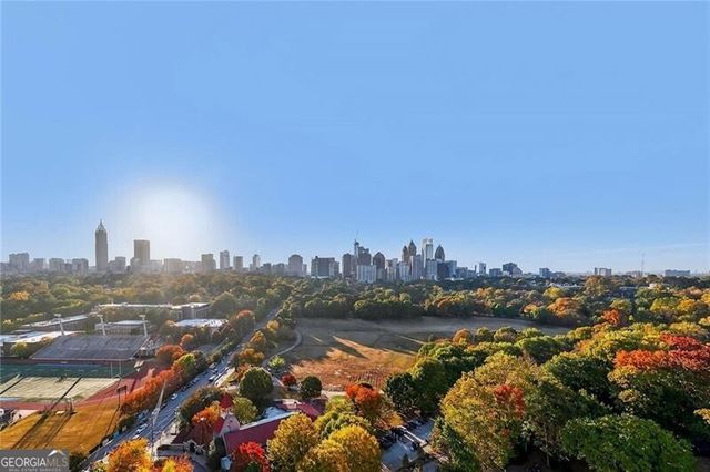 923 Peachtree Street 925, Atlanta, GA 30309