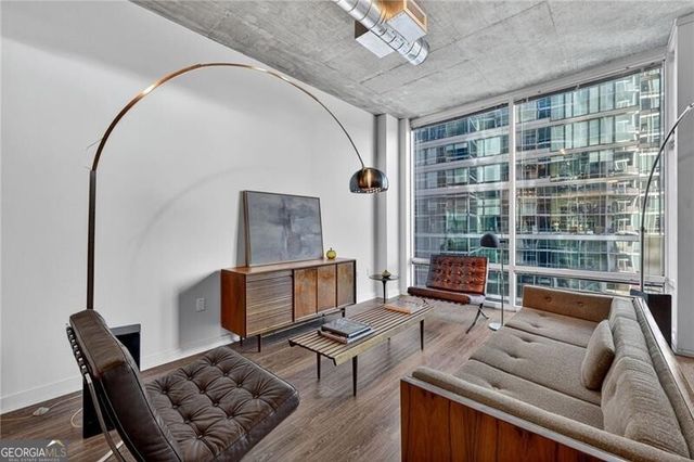 923 Peachtree Street 925, Atlanta, GA 30309