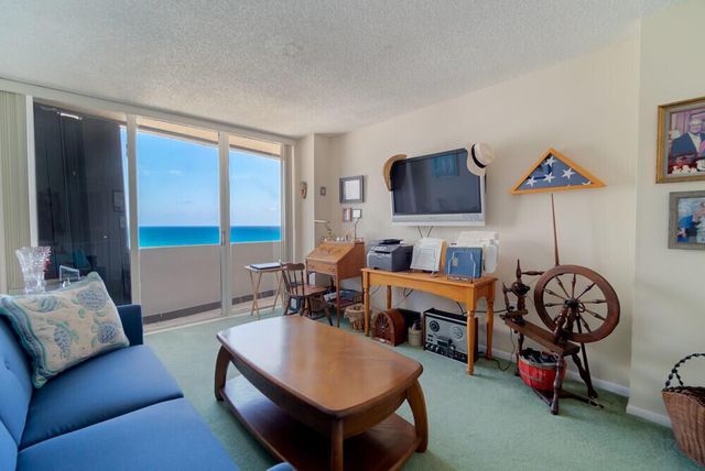 4200 N Ocean Drive 1-1806, Singer Island, FL 33404