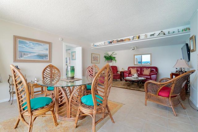 4200 N Ocean Drive 1-1806, Singer Island, FL 33404