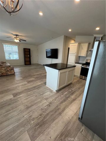 22221 S Bloomfield 16, Cypress, CA 90630