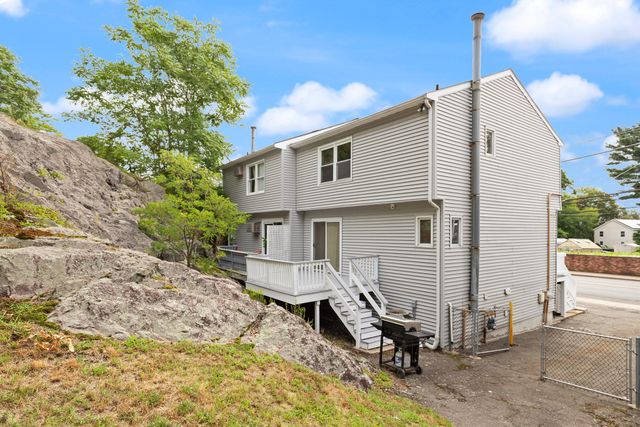 773 Boston St 773, Lynn, MA 01905