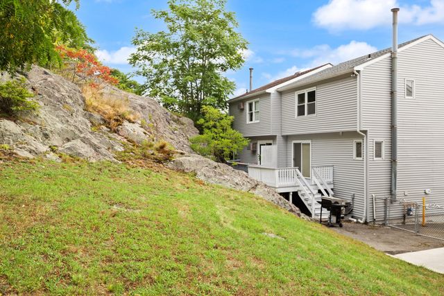 773 Boston St 773, Lynn, MA 01905