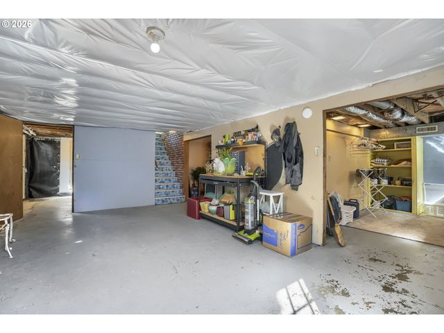 108 Ne 19TH Ave, Camas, WA 98607