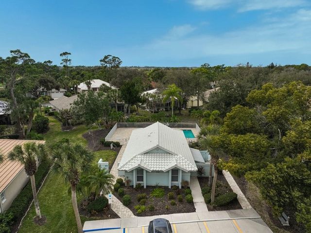 2102 TEQUESTA TRAIL, Nokomis, FL 34275