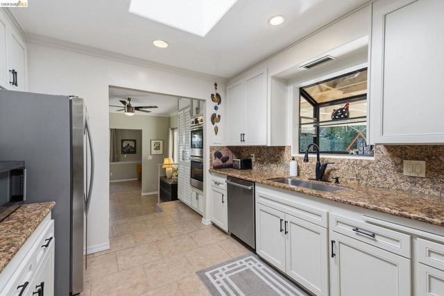 5075 Alhambra Valley Rd, Martinez, CA 94553