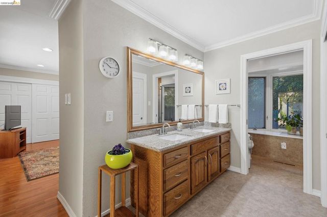 5075 Alhambra Valley Rd, Martinez, CA 94553