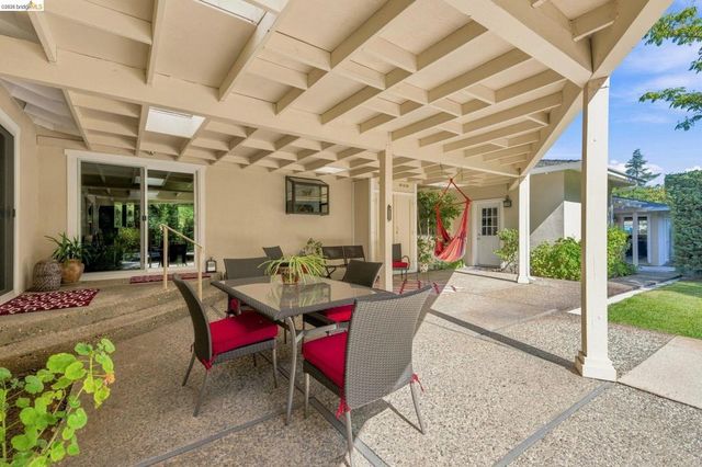 5075 Alhambra Valley Rd, Martinez, CA 94553
