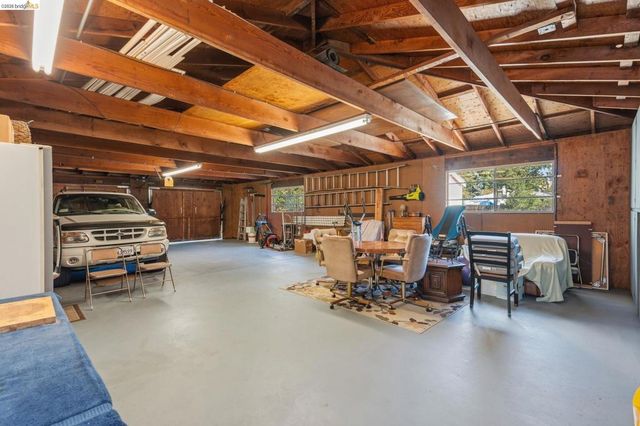 5075 Alhambra Valley Rd, Martinez, CA 94553