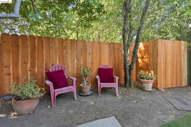 5075 Alhambra Valley Rd, Martinez, CA 94553